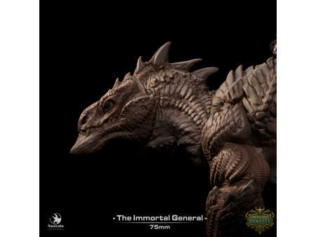 General sobre montura de lagarto de los Unchained Inmortals - Miniatura con peana escénica de 75mm